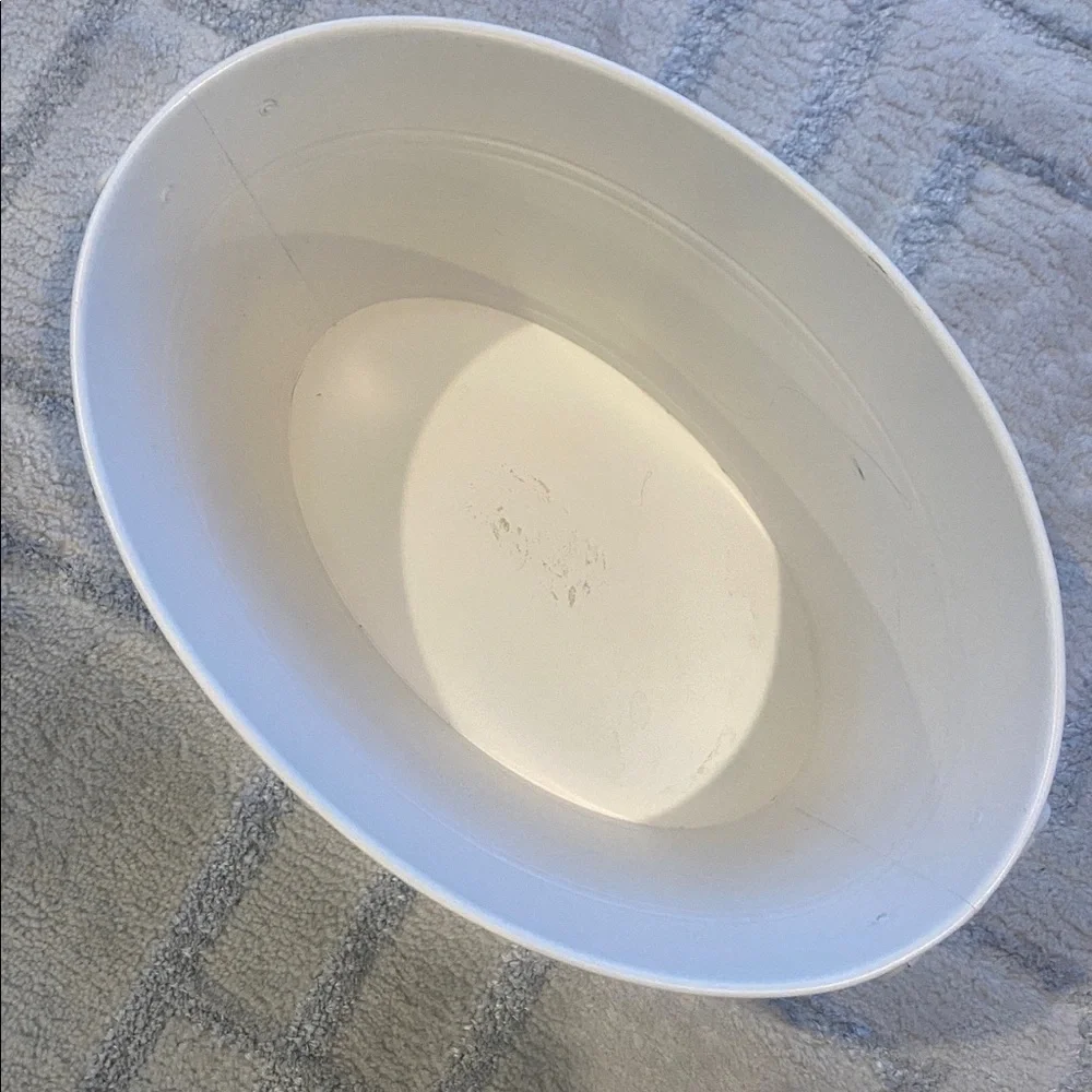 Mainstays bucket has